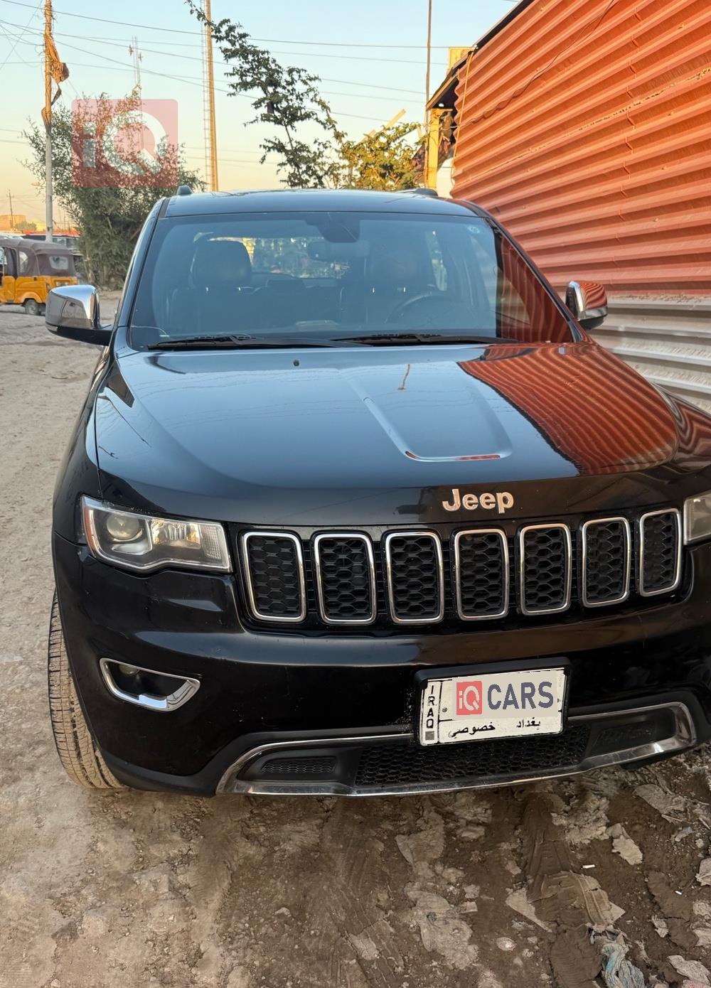 جيب جراند شيروكي